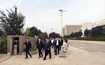 團(tuán)市委、市貿(mào)促會、市青企協(xié)一行到工投集團(tuán)涇河產(chǎn)業(yè)園考察交流